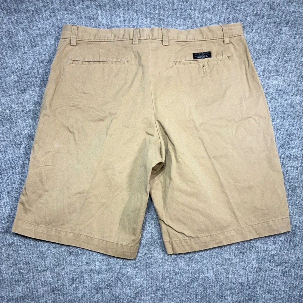 Banana Republic‎ Mens Chino Shorts Tan Sz.35 Flat Front Casual Summer Preppy